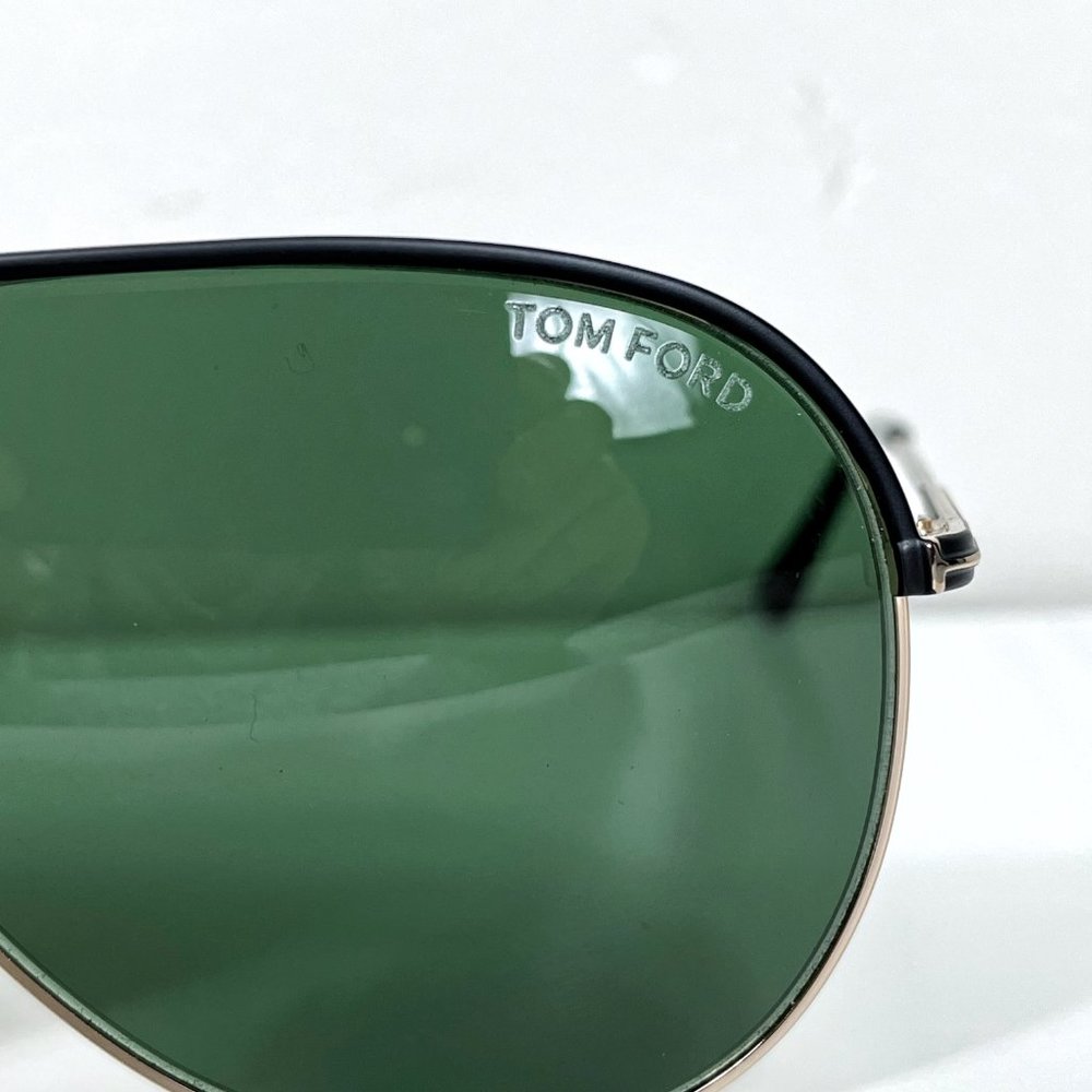 Tom Ford Unisex Aviator Sunglasses - Picture 4 of 10